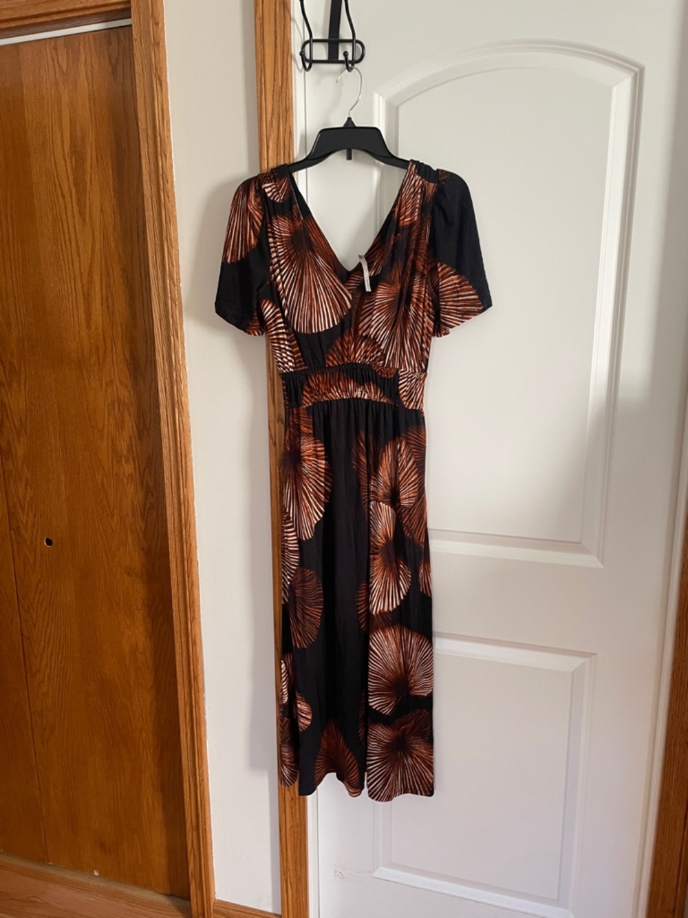 Soma Black Midi Dress with Copper Fan Print